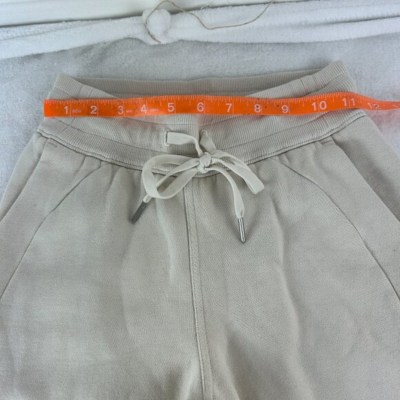 Lululemon Scuba High-Rise Cropped Joggers size o Cream color - Picture 4 of 8